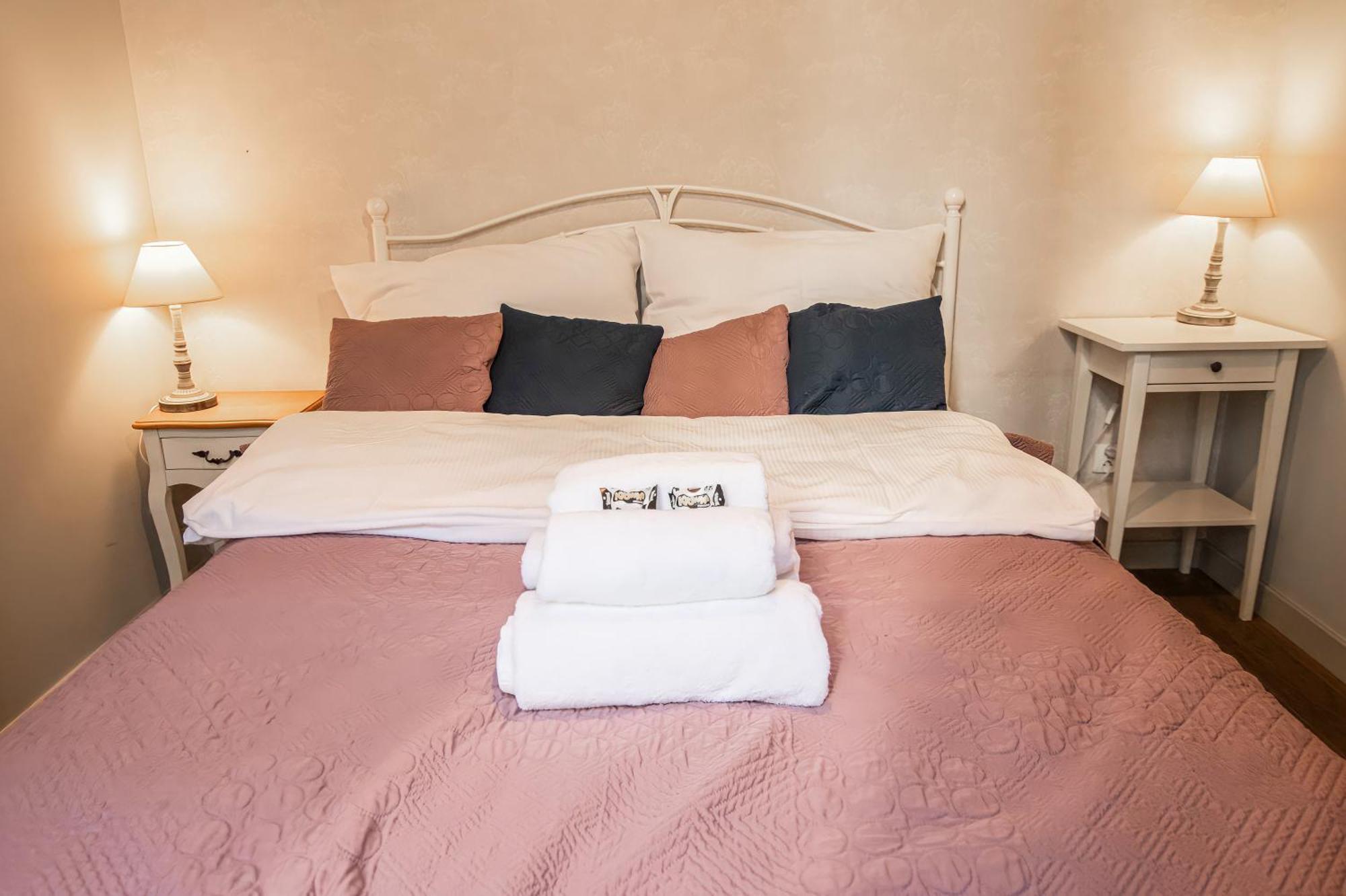 Old Town Apartment クラクフ エクステリア 写真